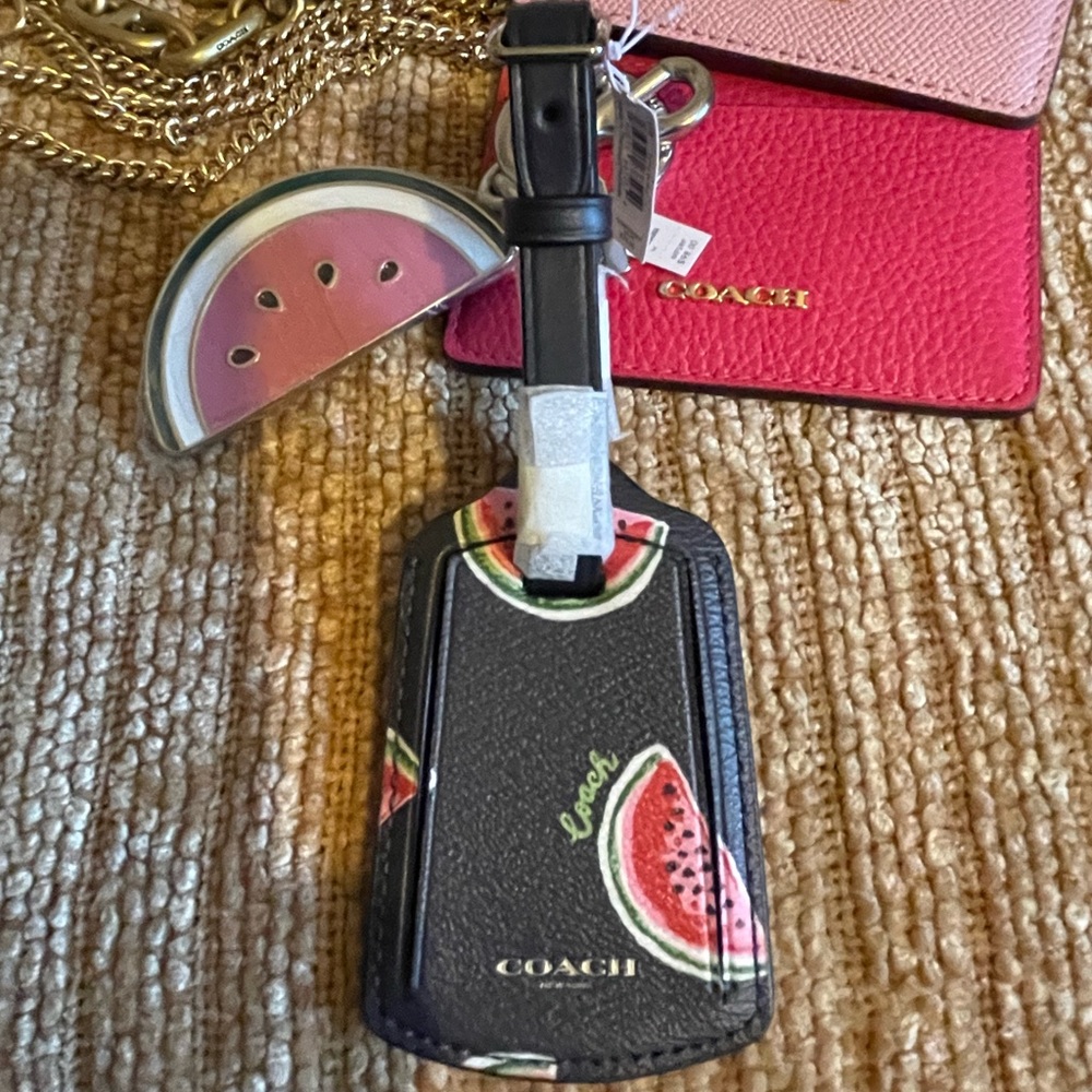 COACH Leather Electric Pink Card Case - Picture 9 of 15